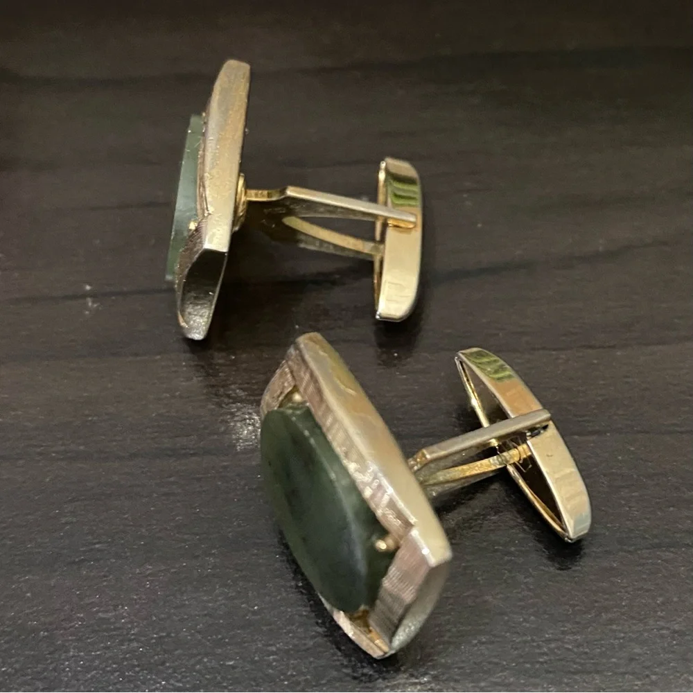 Vintage SWANK Pat Pend Brushed Gold Jade Jadeite Cufflinks